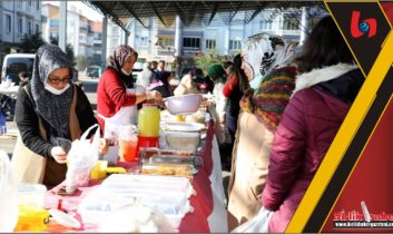 Aksaray’da Hanımeli Pazarı Her Geçen Gün Büyüyor