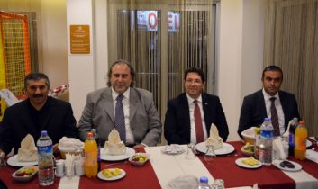 Başkan Yazgı, İnşaat Mühendisleri Yemekte Biraraya Geldi