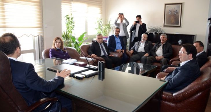 Başkan Yazgı ve Milletvekili Adayları Adliye Sarayını Ziyaret etti