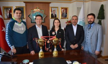 Belediyespor oyuncusu milli takıma seçildi