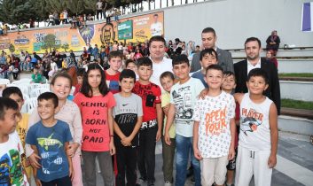 Çocuk Şenliğinde Çocuklar Aileleri İle Eğlenecek