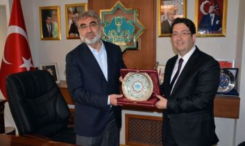 Bakan Yıldız “Her Geldiğimde Farklı Bir Aksaray Buluyorum”