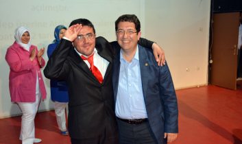 Belediyecilik Sadece Yol ve Bina Yapmak Değil, Aynı Zamanda Gönüllere Girmektir