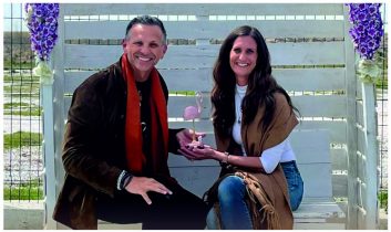 Emmy Ödüllü Yönetmen Travis Fox ve Eşi Michelle Fox Eskil’i Ziyaret Etti