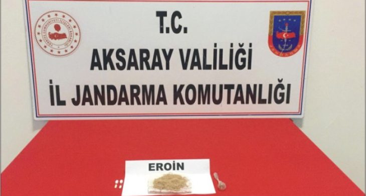 Eşmekaya’da uyuşturucu hap yakalandı