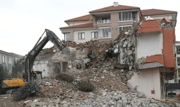 Ada ve Parsel Bazlı Kentsel Dönüşümün Önünü Açtık