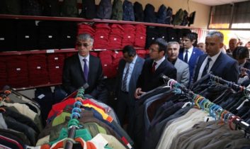 Yunus Emre Sosyal Market düzenlenen törenle açıldı