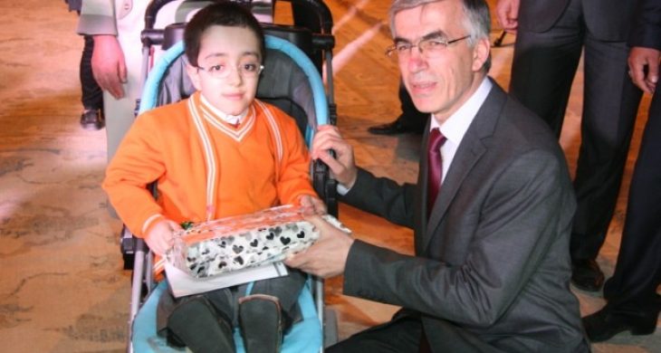 Aksaray Valisi Ataklı’nın “Engelliler Haftası” Mesajı