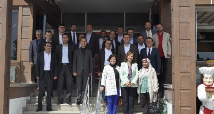 Teveccühlerin Karşılığını Hizmet Olarak Vereceğiz