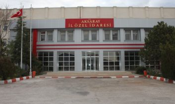 Aksaray İl Özel İdaresi 68 aracı satışa çıkardı