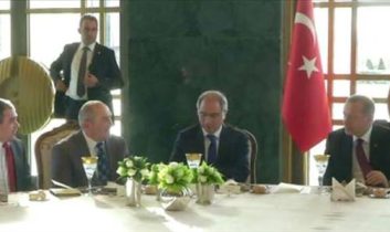 Koçak Cumhurbaşkanı Erdoğan’la Aksaray’ı Konuştu