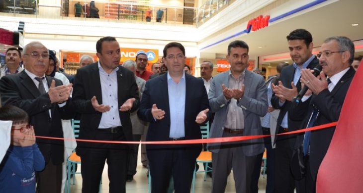 Efor’da Resim Sergisi Açıldı