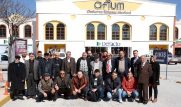 Aksaray Belediyesi, Eski Terminaldeki Mülk Sahiplerini Afyon’a Gönderdi