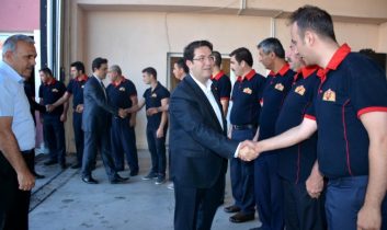 Başkan Yazgı, Belediye Personeli İle Bayramlaştı