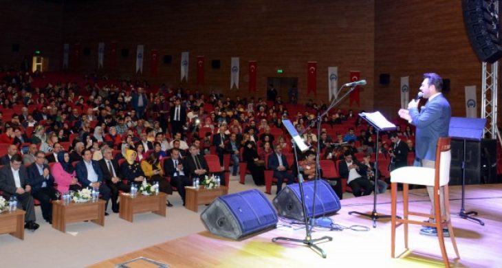 Uğur Işılak Konseri Büyük İlgi Gördü