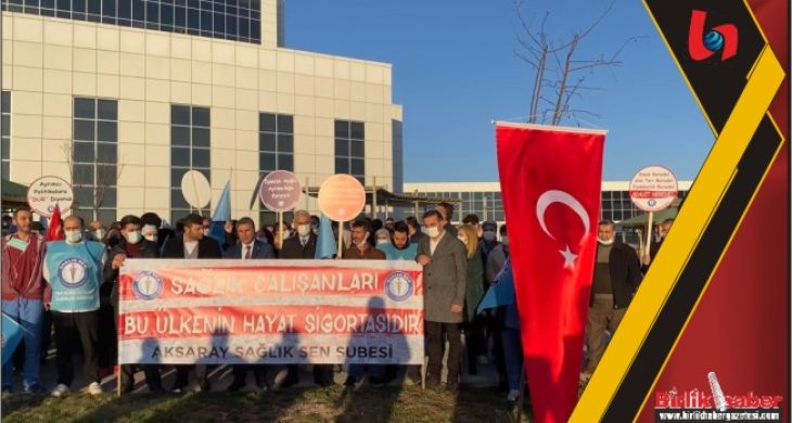 Sağlık-Sen üyesi Sağlıkçılar 1 gün iş bırakma eylemi yaptılar