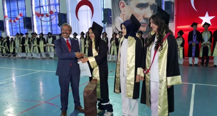 Aksaray Hüseyin Cahit Korkmaz Mesleki Ve Teknik Anadolu Lisesi, 91 öğrenciyi mezun etti