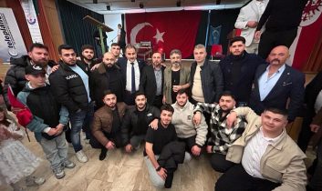 Türkeş Özbek’in adaylığına Yurt dışından destek
