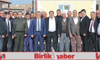 Vali Pekmez : “Bizim kapımız sizler için sonuna kadar açık”