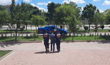 Taptuk Emre Köyünde 17 yıl cezası bulunan firari yakalandı