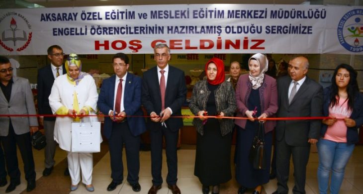 Engelsiz Sergi’de Eserler Görülmeye Değer