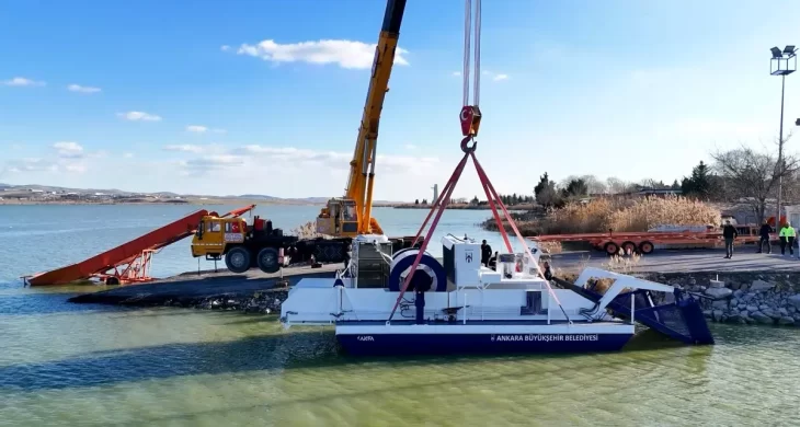 ABB, Başkent göl ve göletlerinde temizlik çalışmalarını sürdürüyor