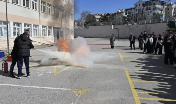 ABB’den deprem haftası’nda öğrencilere afet farkındalık eğitimi ve tatbikatı