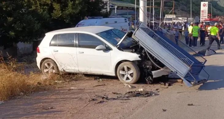 Amasya’da feci kaza: 2 ölü, 4 yaralı