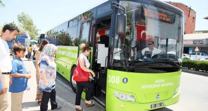 Adana’da toplu taşıma ücretlerine zam geldi