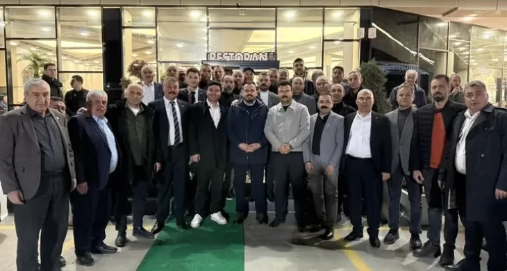 Adnan Duman muhtarlarla iftarda buluştu, 2000 çek dağıtıldı