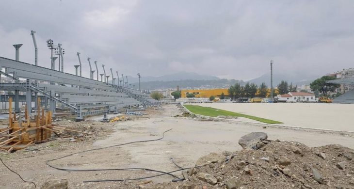 Adnan Menderes Stadı’nın Şubat’a yetişmesi bekleniyor