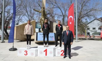 Ağrı’da 15 Nisan Kurtuluş Koşusu yarışmaları yapıldı