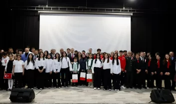 Ağrı’nın düşman işgalinden kurtuluşunun 108. yıl dönümü kutlandı