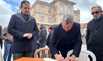 AK Parti Aksaray İl Başkanlığı, 28 Şubat Darbesini kınadı