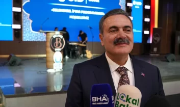 Haluk İpek, Almanya’da İftar Programına Katıldı