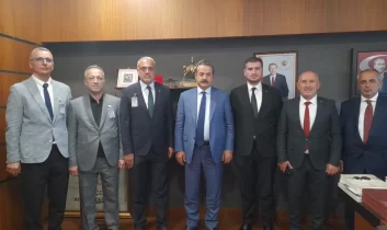 AK Parti Artvin İl Başkanlığından Milletvekili Çelik’e ziyaret