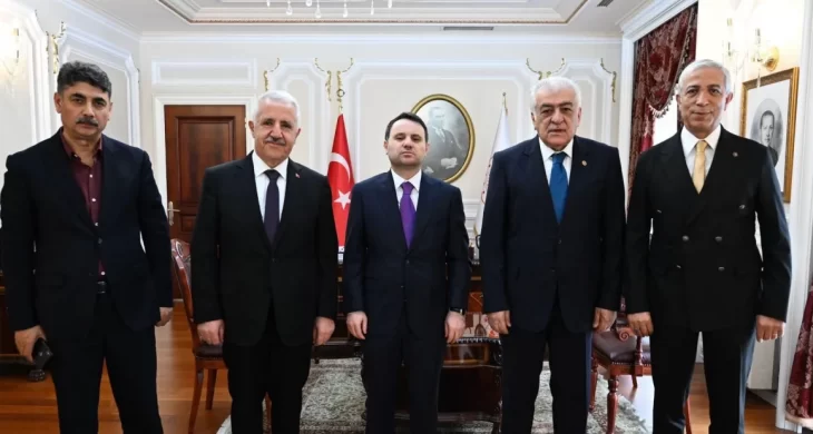 AK Parti Heyetinden Adalet Bakanı Akın Gürlek’e hayırlı olsun ziyareti