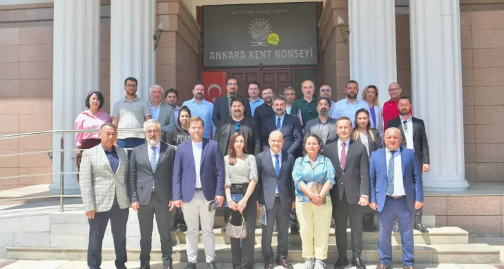 AKK “Ankara Akıllı Şehirler Zirvesi” için ev sahipliği yapıyor: ilçe belediyeleri ortak akıl toplantısında buluştu