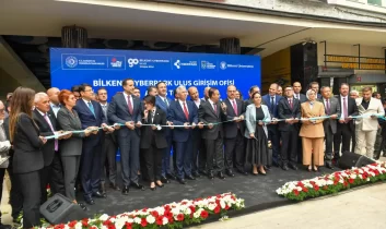 Ankara Ulus’ta girişimcilere yeni teknoloji ve iş geliştirme alanı açıldı