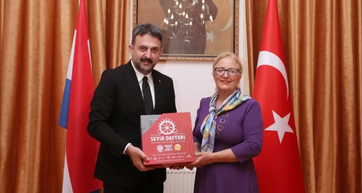 AKK Başkanı ve ATO Başkan Vekili Halil İbrahim Yılmaz Lahey Büyükelçisi Fatma Ceren Yazgan’ı ziyaret etti