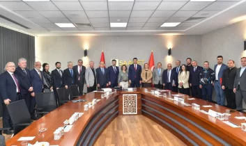 AKK Başkanı Yılmaz Saadet Partisi Genel Başkanı Arıkan’ı ziyaret etti