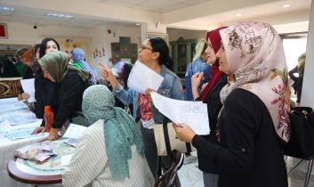 AKMEK Kadınlara Kapılarını Açıyor