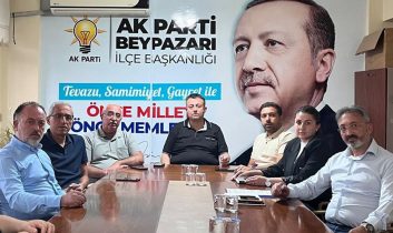 AK Parti Beypazarı İlçe Başkanlığı Yürütme Kurulu toplantısı gerçekleştirdi
