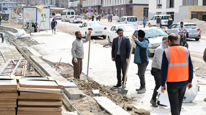 Akpınar Çarşısı’nda temizlik çalışmaları sürüyor