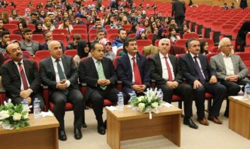 Okuma Grubu ASÜ’de Mehmet Akif’i Anlattı