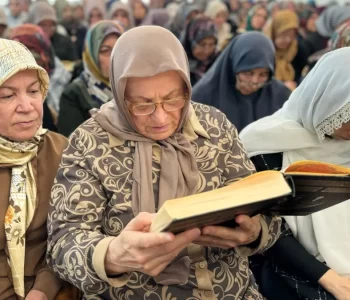 Aksaray’da Ramazan ayında kadınlara özel manevi birliktelik: 2 bin kadın mukabelelere katıldı!