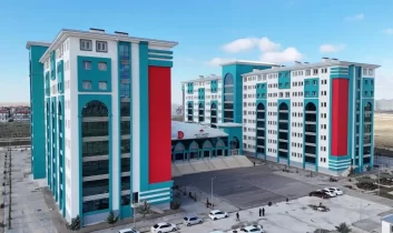 Aksaray’da Türkiye’nin en büyük Milli Eğitim Akademisi açıldı