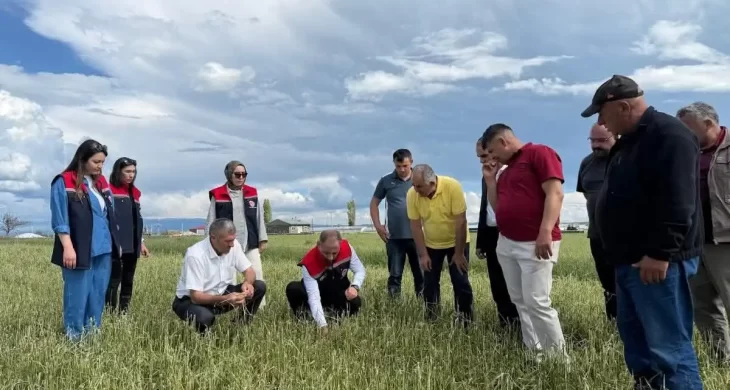 Akyaka’da zarar tespit çalışmaları titizlikle sürüyor