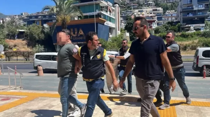 Alanya’daki cinayette 2 şüpheli tutuklandı
