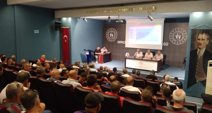 2025-2026 amatör futbol sezon öncesi istişare toplantısı düzenlendi
